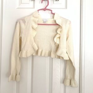 Girl’s shrug